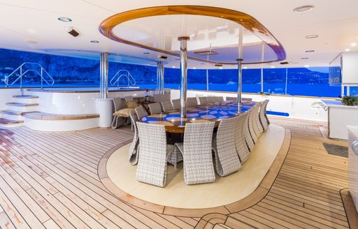 Charter yacht AQUA LARES exterior dining table