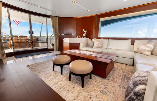 Charter yacht HAPPY HOUR interior lounge area