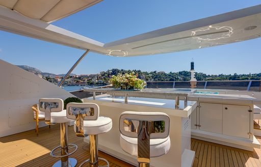 Exterior wet bar onboard charter yacht NELA