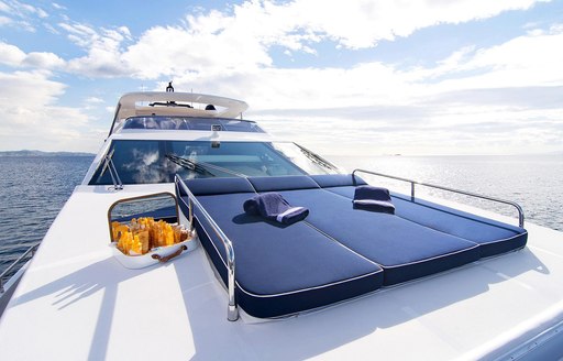 Luxury yacht Memories Too sun deck