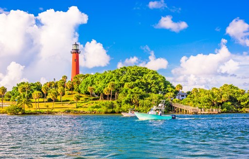 Overview of a lighthouse at the Jupiter Florida Inlet
