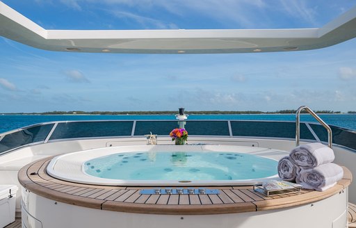 benetti motor yacht namaste jacuzzi