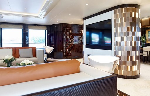 superyacht soaring main salon