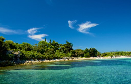 The azure waters and cloudless skies of Île Sainte-Marguerite