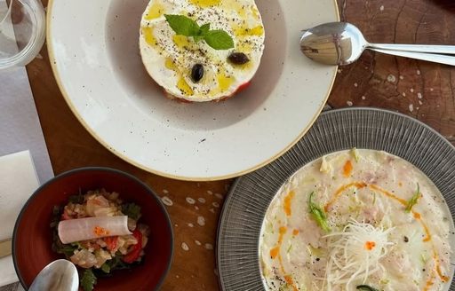 Prima Plora Crete food