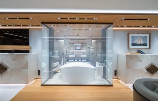Charter yacht LA DATCHA en suite with glass walls