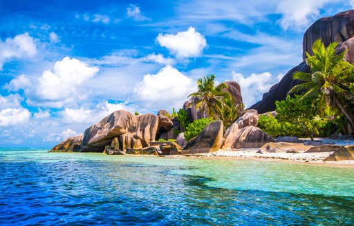 seychelles beach la dingue