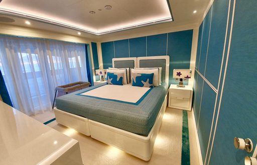 Inside Mimtee charter yacht