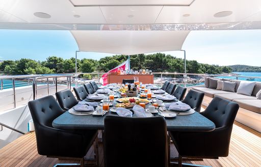 Charter yacht AFRICA I alfresco dining area