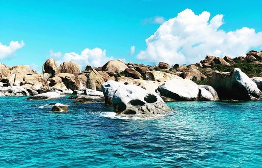 Devil's Bay National Park water and rocks