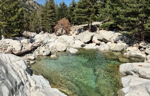 Gorges de la Restonica water
