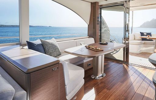 Charter yacht ELIZABETH interior dining area