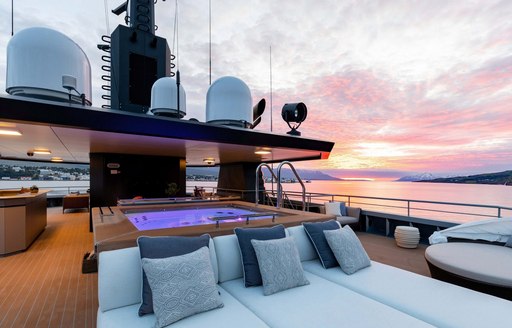 sunbeds on explorer yacht ragnar