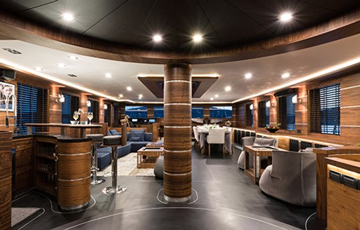 The main salon of superyacht Rox Star