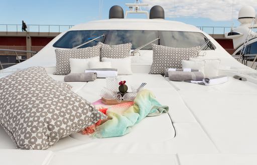 Sunpads onboard motor yacht FIVE STARS