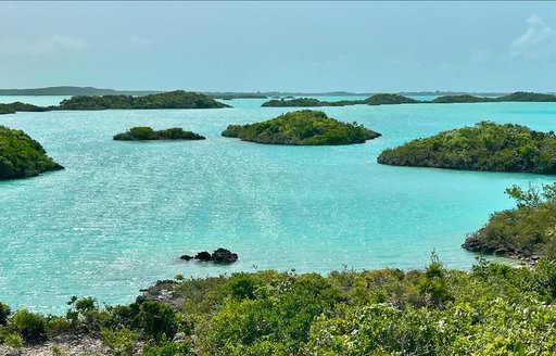 Turks & Caicos - Chalk Sound National Park lagoon