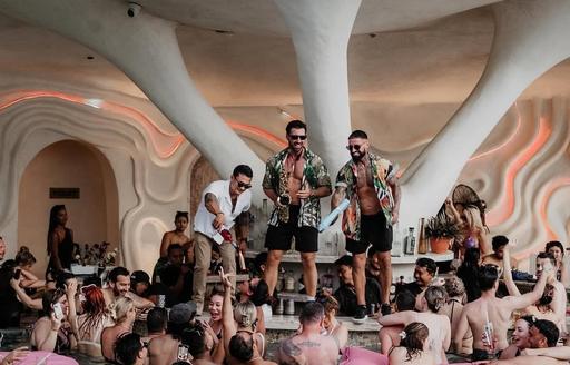 Utopia Cave Club Bali bar and pool area