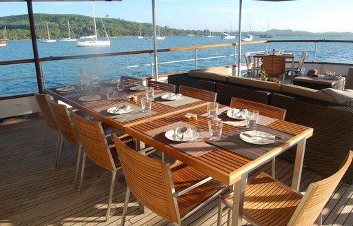Classic Yacht CALISTO's al fresco dining area