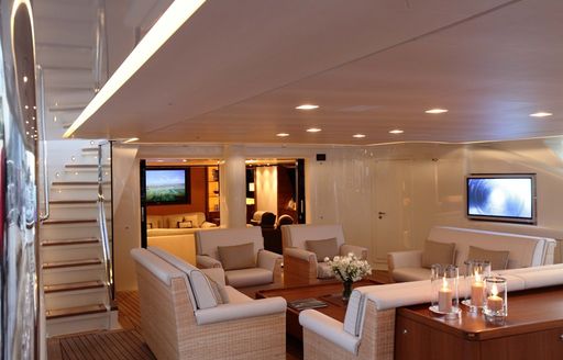 Luxury yacht FIDELIS interior area