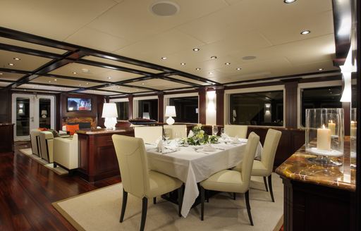 formal dining area in main salon of motor yacht L’Albatros
