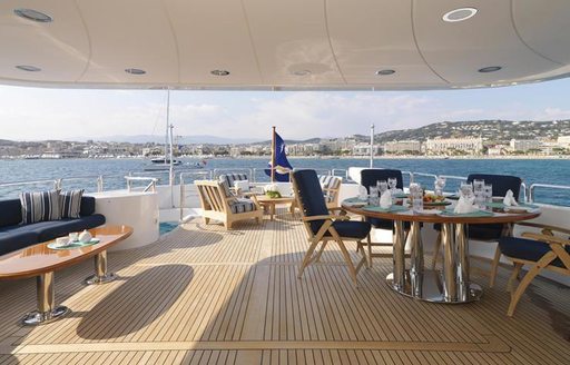 Alfresco dining options available on luxury yacht ENCHANTRESS