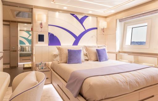 Guest cabin onboard boat charter CHARADE