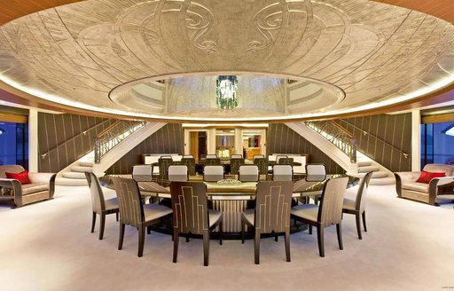 M/Y SERENE's luxurious dining room