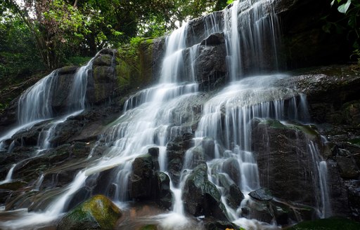 waterfall seychelles