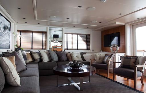 Living room on board superyacht Shake N Bake