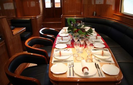 Sailing Yacht 'THIS IS US''s dining area