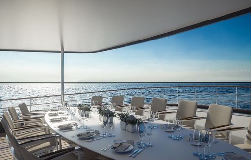 alfresco dining area on the aft deck of superyacht CORSARIO 