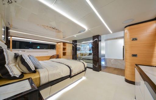 full-beam master suite on board superyacht ‘Ghost II’ 