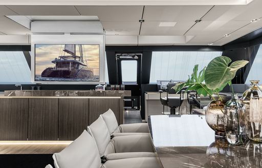 The main salon of charter yacht OTOCTONE 80