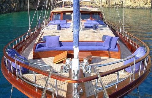 foredeck of luxury gullet 'Queen of Datca' with sun pads 