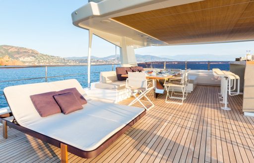 Charter yacht NARVALO, sundeck with various seating options