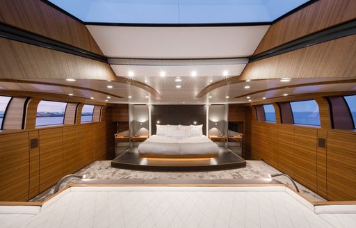 luxurious master suite aboard luxury yacht ‘Silver Fast’ 