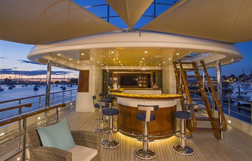 Alfresco bar on luxury yacht CLARITY