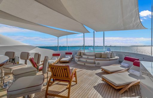 relaxation zones onboard superyacht avalon