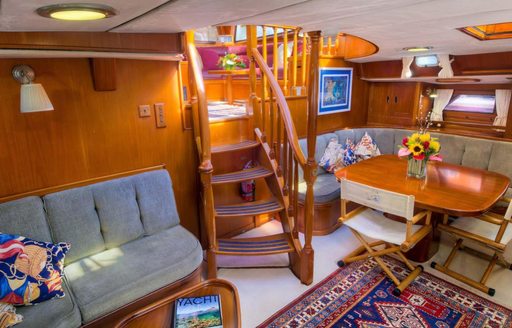 comfortable main salon on board charter yacht MUSTANG 