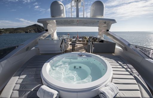 Jacuzzi on board the Bervo Voyager 
