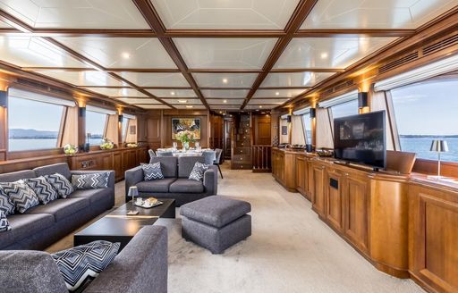 Overview of the main salon onboard charter yacht KLOBUK
