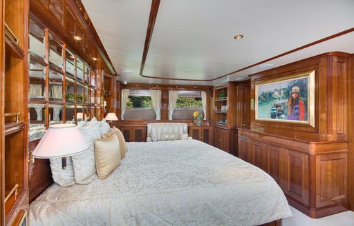 Benetti superyacht SIETE to charter in the Bahamas over the holidays photo 2