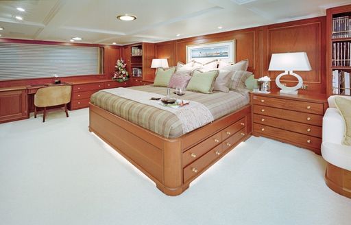 luxury motor yacht LADY J master suite