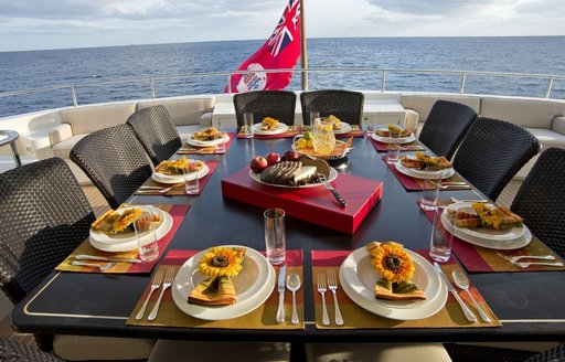 Dining al fresco on board superyacht SAFIRA