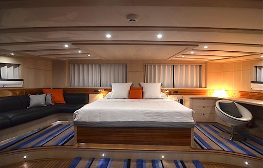 full-beam master suite on board charter yacht That’s Life 