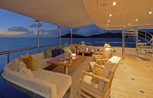 The exterior seating found on motor yacht 'Ice Angel'