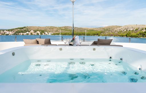 Deck Jacuzzi onboard charter yacht AFRICA I