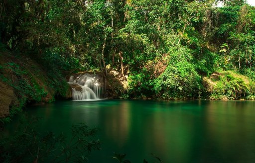 Gran Parque Natural Topes de Collantes Cuba lake