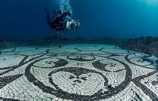 Naples - The Sunken City of Baiae mosaic scuba diving