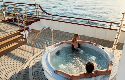 Jacuzzi onboard SY Corsario